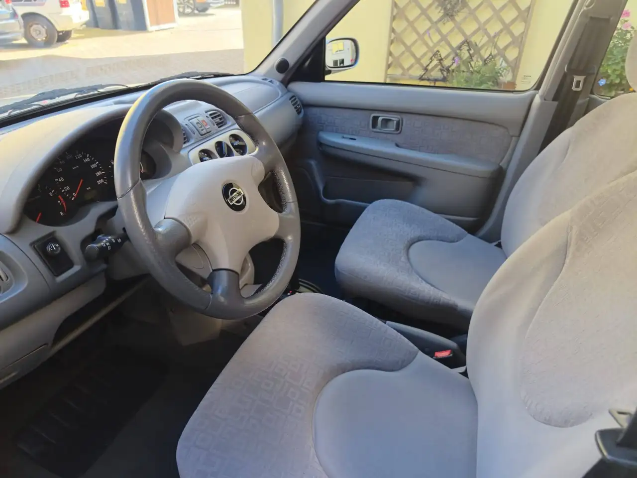 Nissan Micra 1.4 Eleganz, foto 9