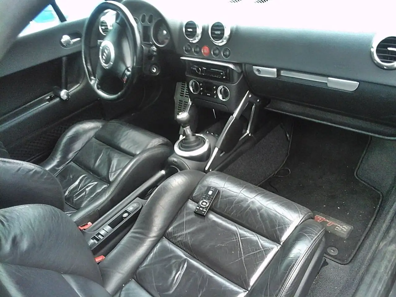 Audi TT 1.8 T/TÜV NEU/ Sitzheiz+Leder+Klima+met+eVerd, foto 5