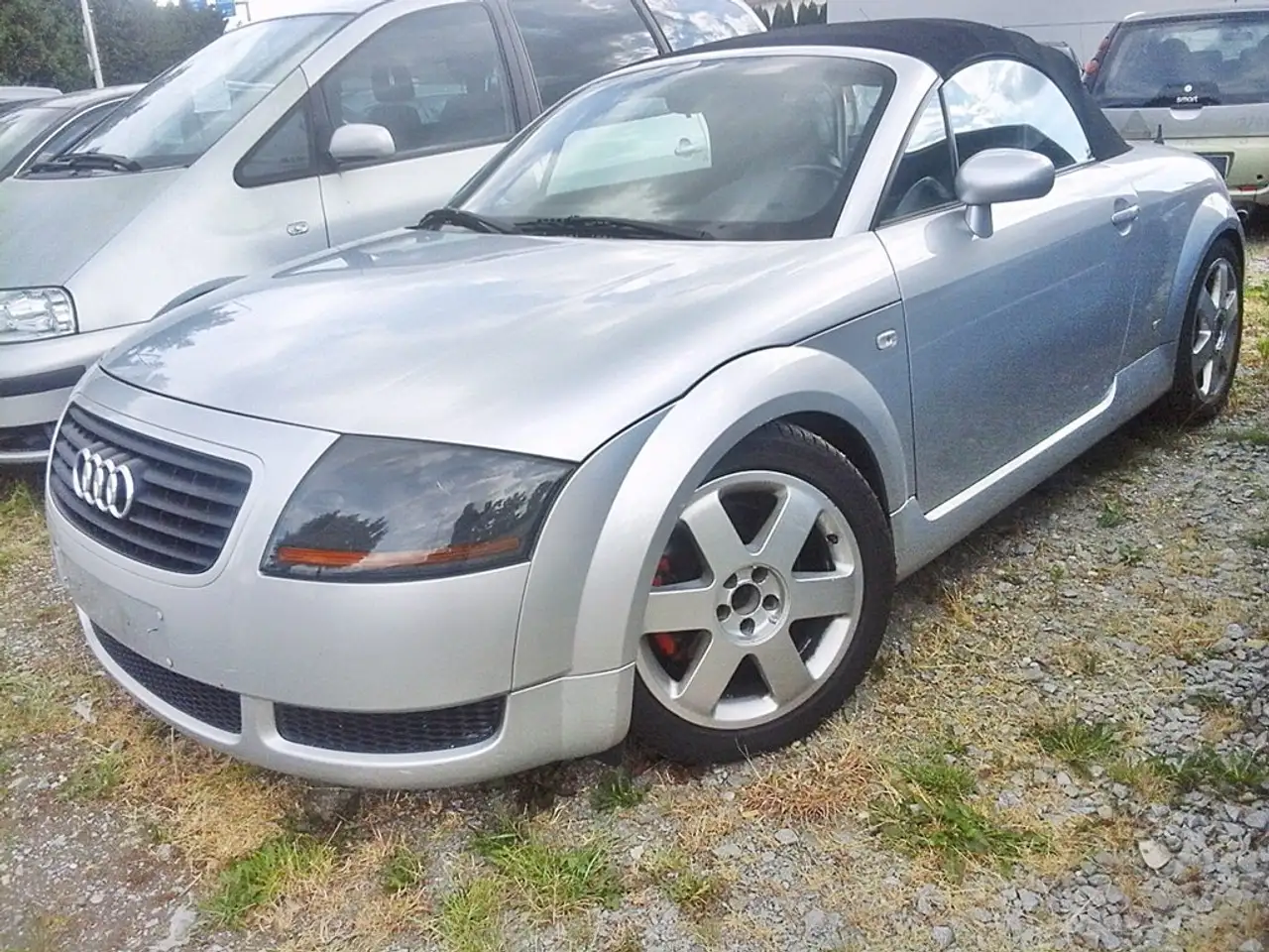 Audi TT 1.8 T/TÜV NEU/ Sitzheiz+Leder+Klima+met+eVerd, foto 9