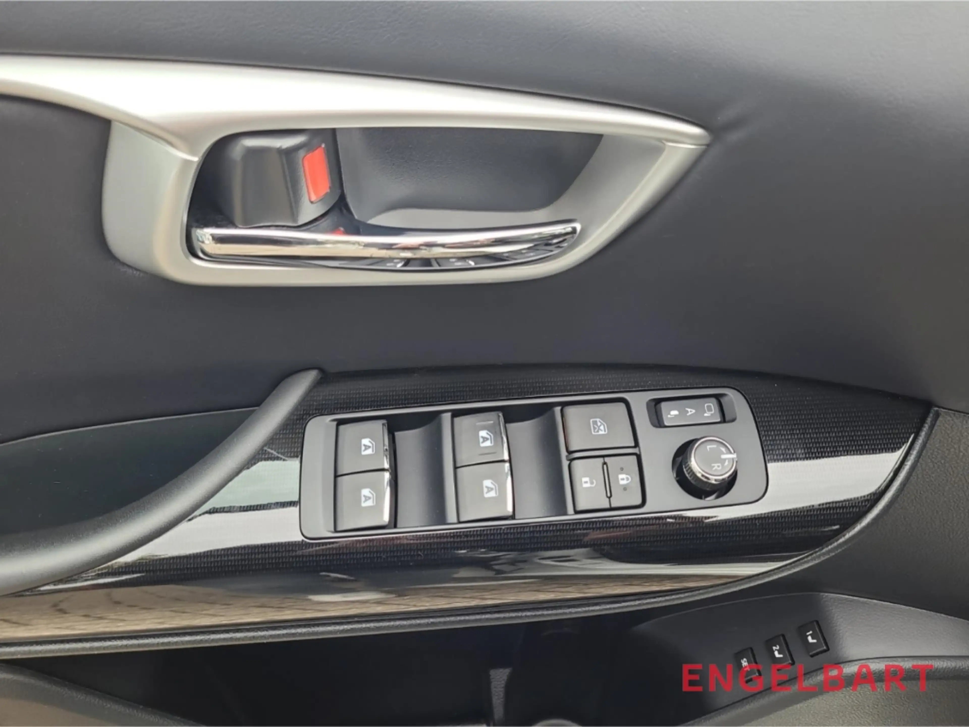 Toyota Mirai Basis Rückfahrkamera Sitzheizung Klimaautomatik Na — photo 10