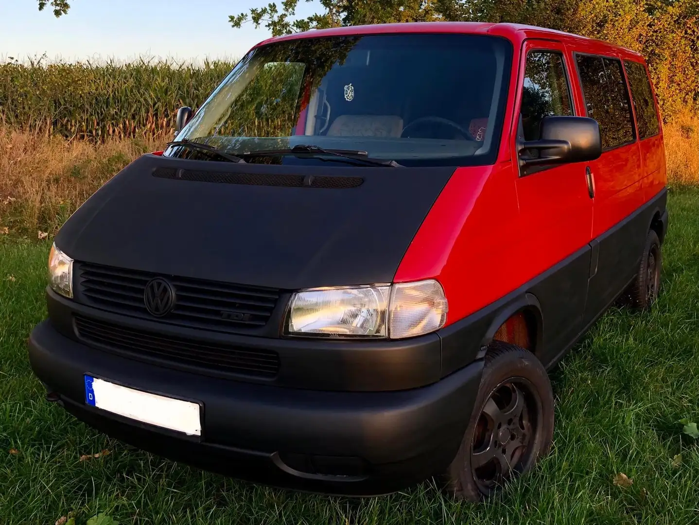 Volkswagen T4 Multivan VW T4 Multivan TDI 2,5L TÜV 07/2026 Rot - 1