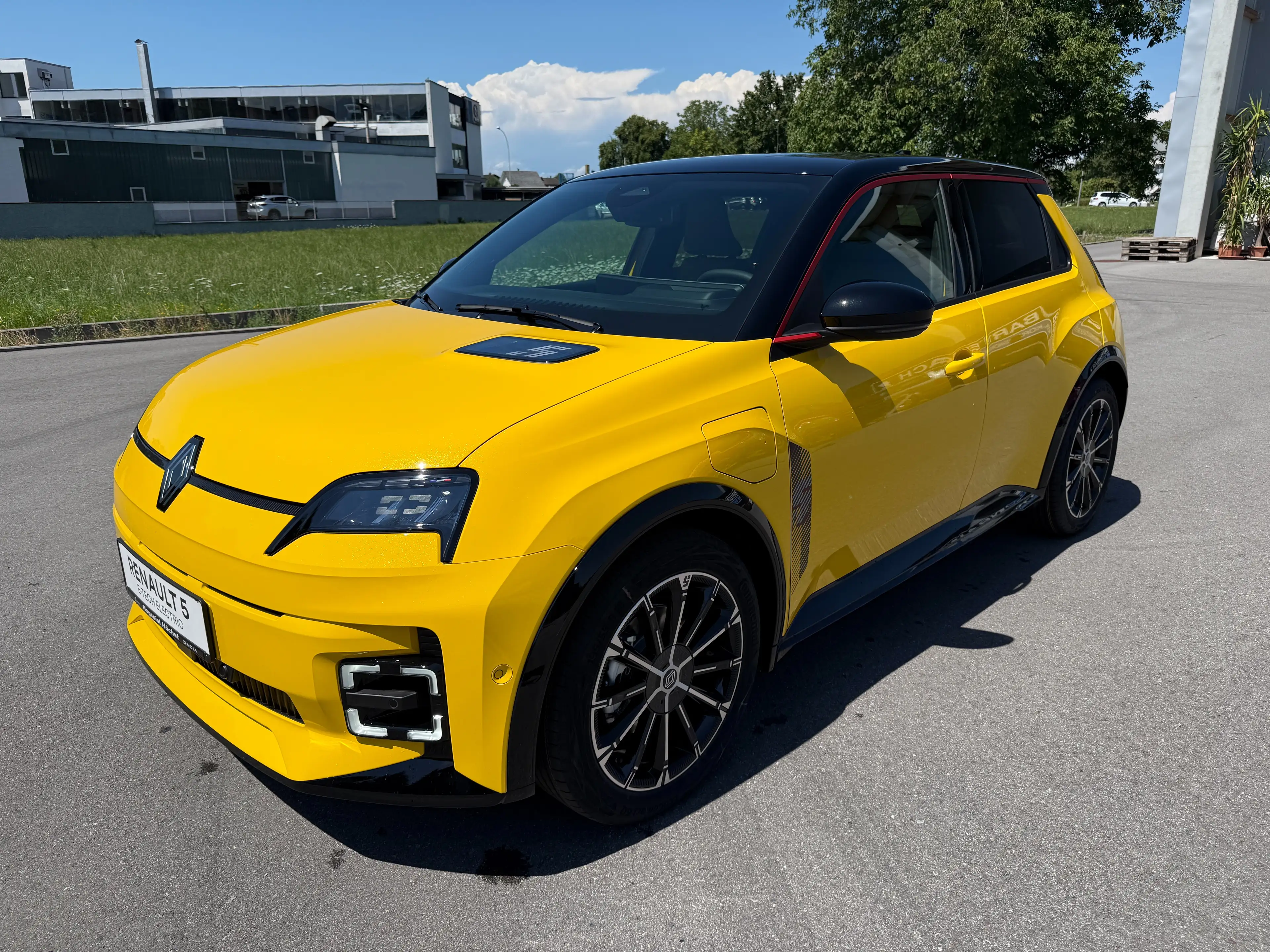 Renault R 5 E-Tech 150PS 52kWh Iconic Five One-Pedal Vollausst
