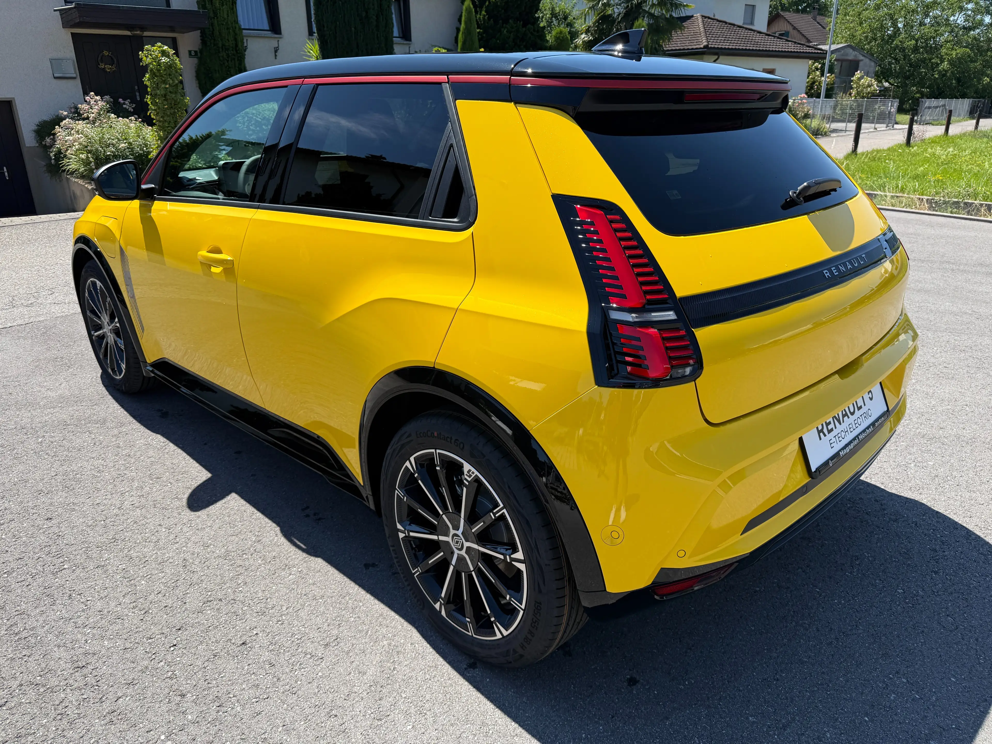 Renault R 5 E-Tech 150PS 52kWh Iconic Five One-Pedal Vollausst — photo 2