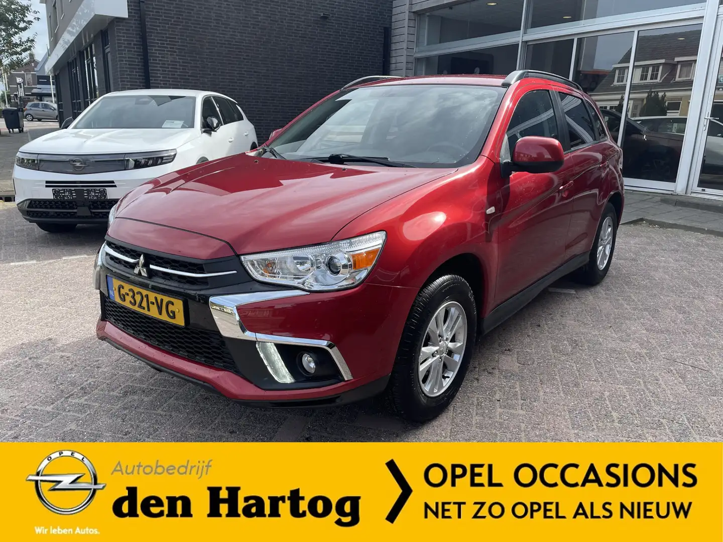 Mitsubishi ASX 1.6 Cleartec Life Trekhaak / ECC / parkeer sensor. Rot - 1