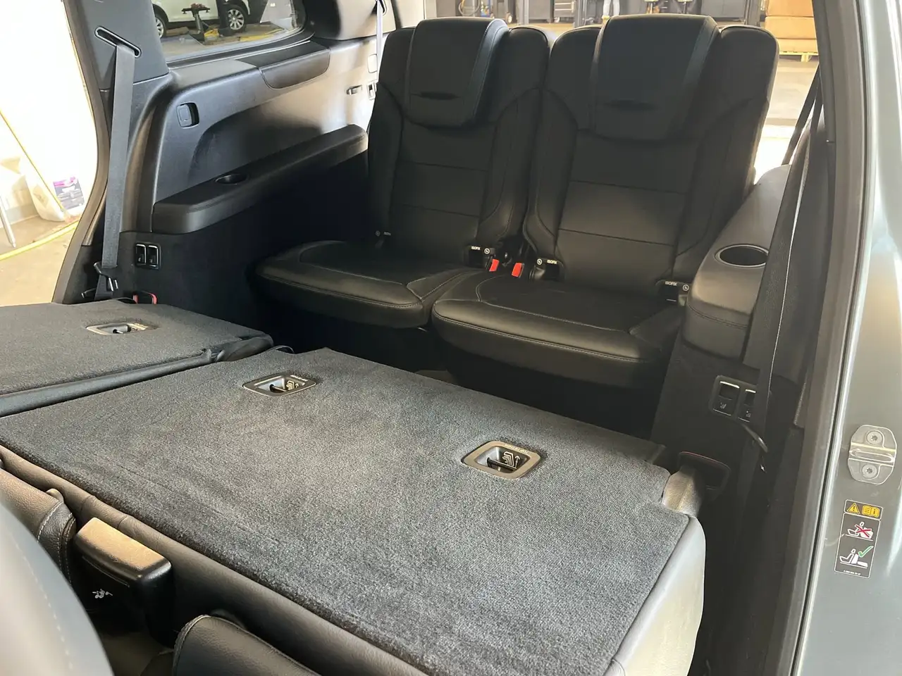 Mercedes-Benz GLS снимка Mercedes-Benz GLS