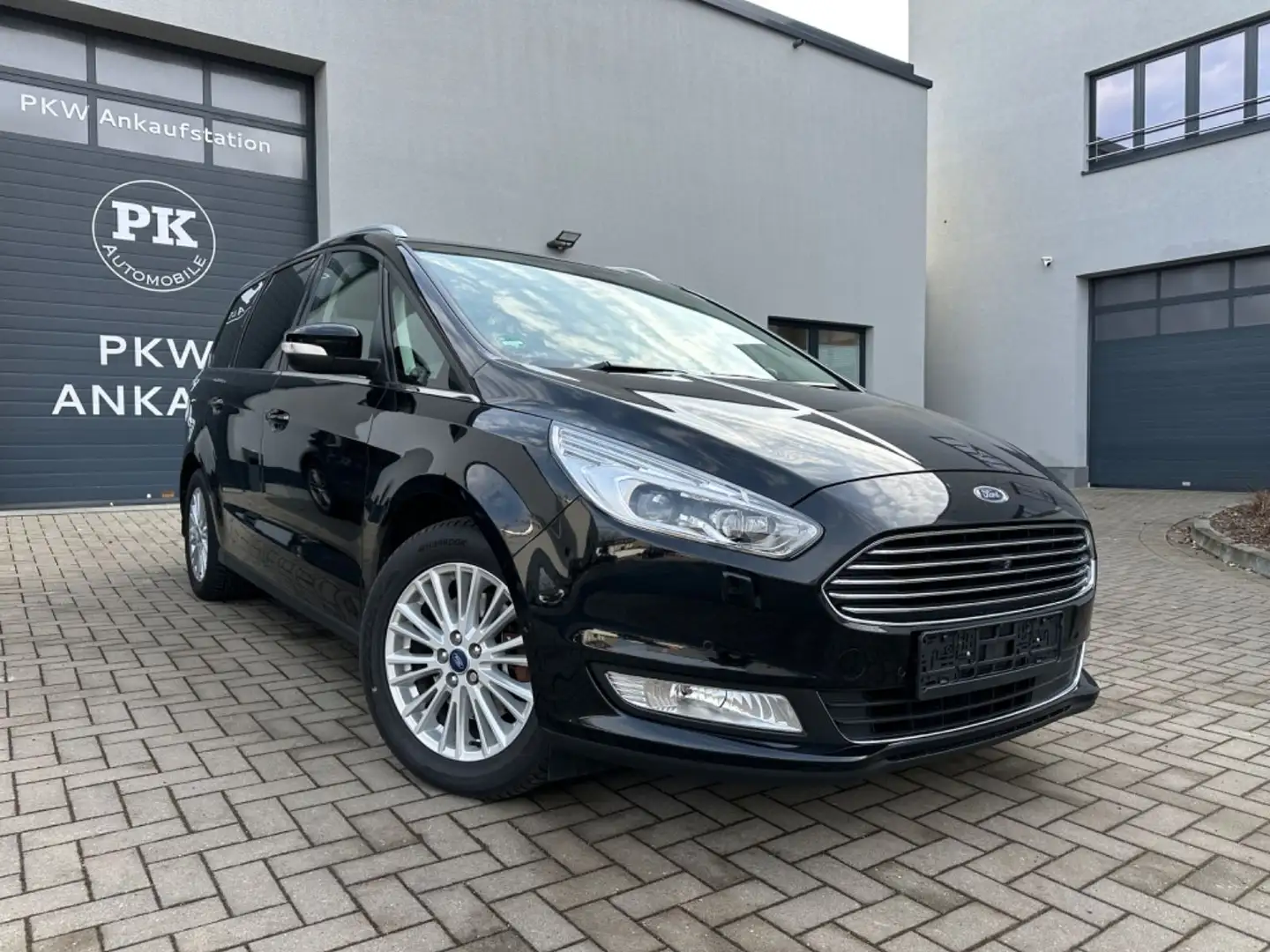 Ford Galaxy Titanium 7 SITZE/LEDER/PANO/KAMERA/1.HAND Schwarz - 1