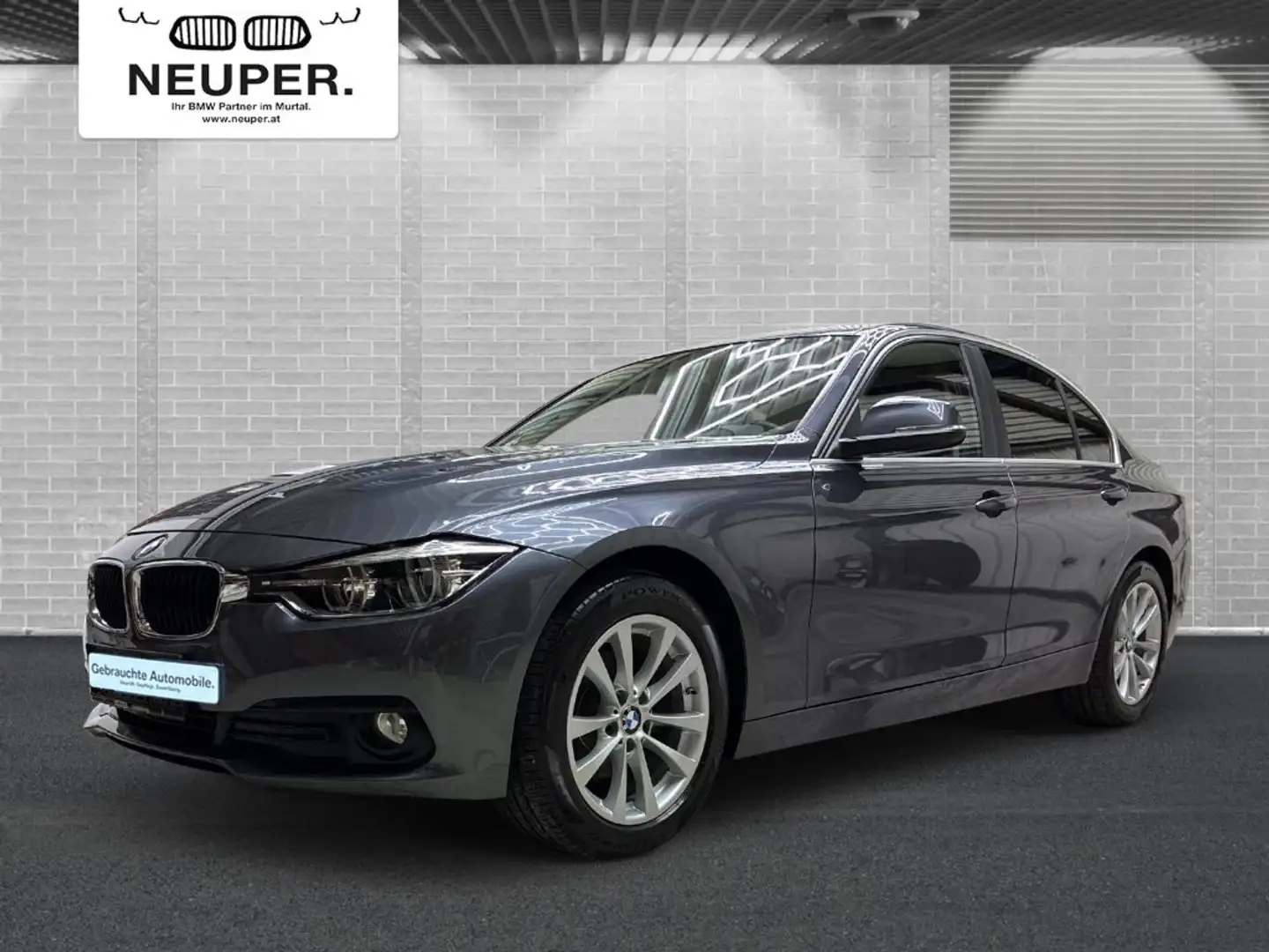 BMW 318 318d Grau - 1