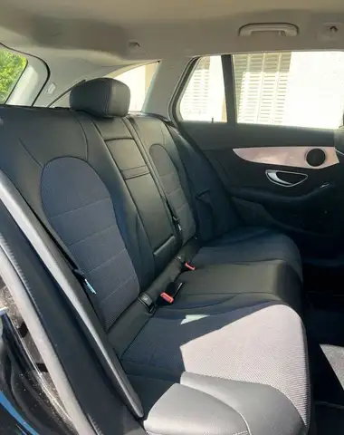 Mercedes-Benz C view 5