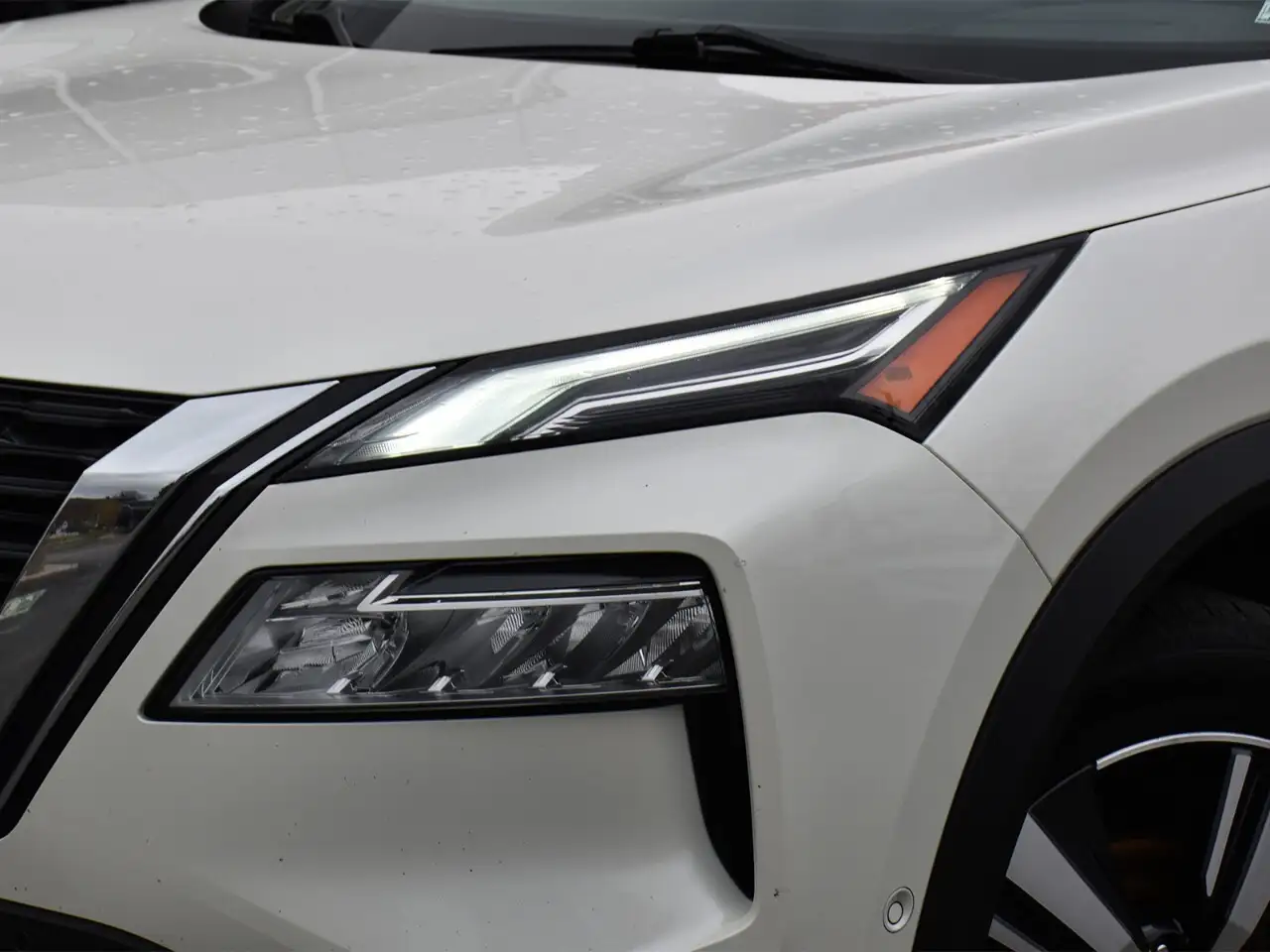 Nissan Rogue снимка Nissan Rogue