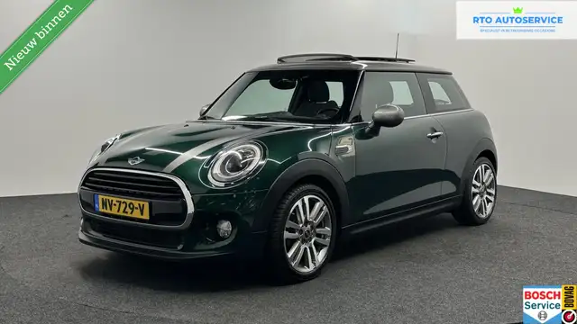 MINI Cooper 3-Deurs 1.5 Chili Serious Business PANO NAVI CAMER