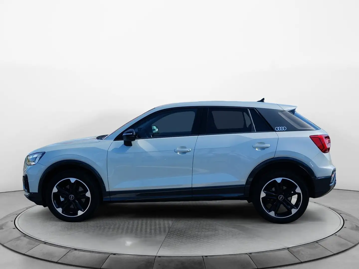 Audi Q2 40 TFSI q. S-Tronic advanced, EA8, AHK, Matri Silber - 2