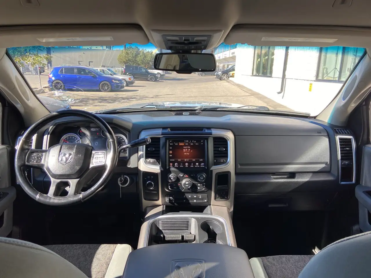 RAM 2500 снимка RAM 2500