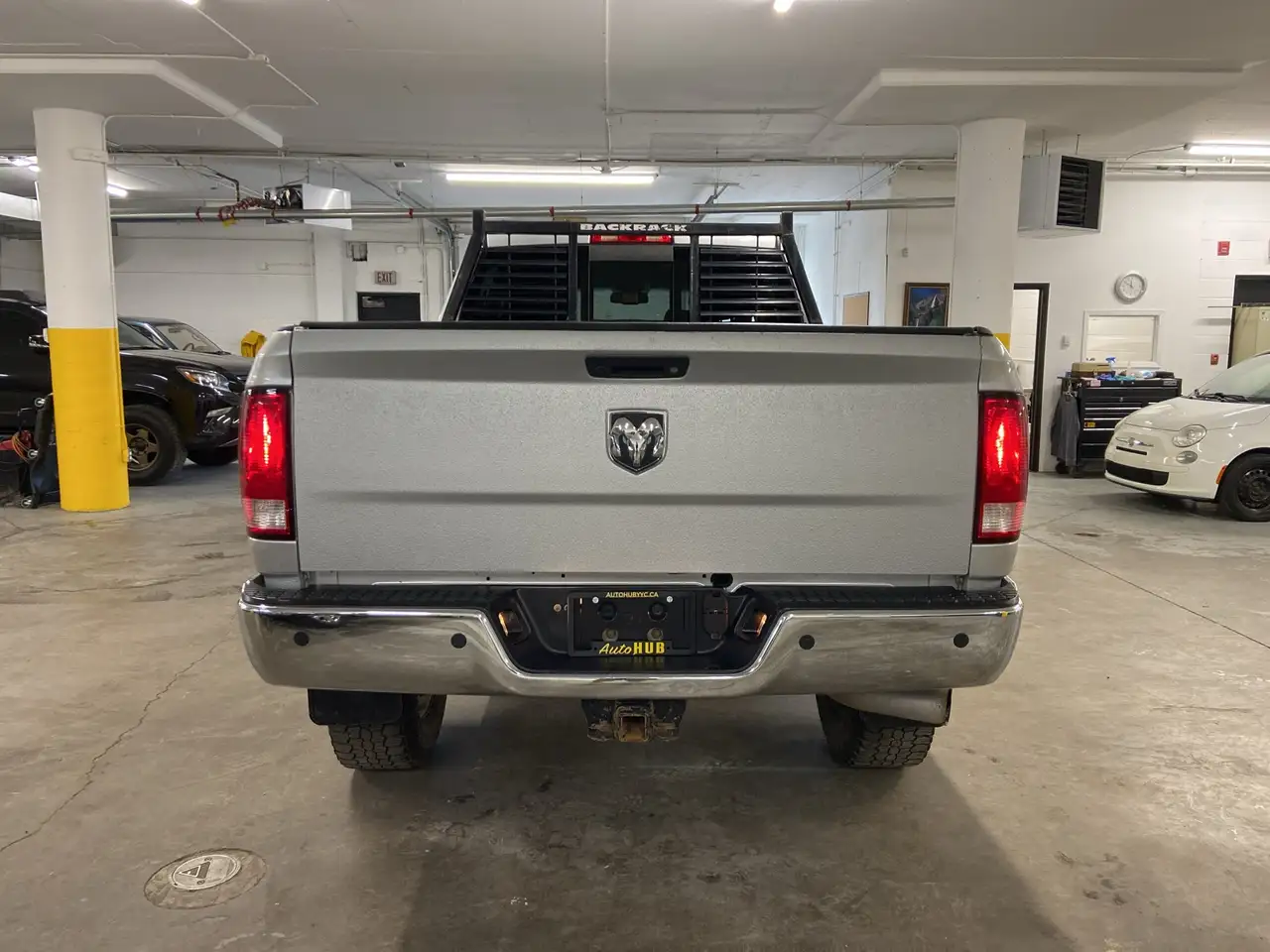 RAM 2500 снимка RAM 2500