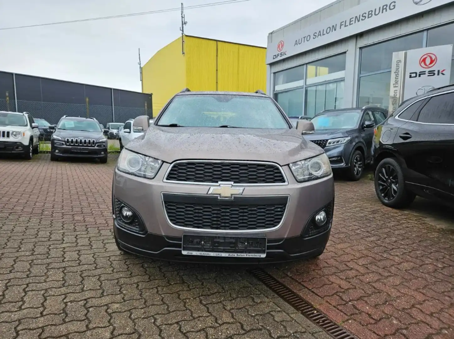 Chevrolet Captiva 2.2 D LT 2WD*7-Sitzer*TÜV Neu*Klimaanlage Maro - 2