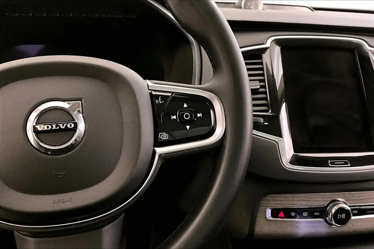 Volvo XC90 снимка Volvo XC90