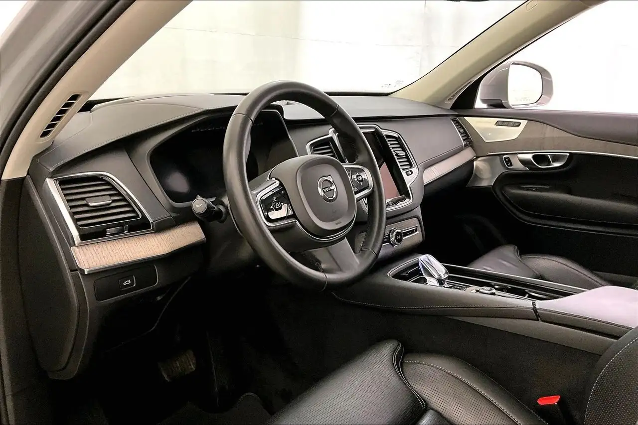 Volvo XC90 снимка Volvo XC90