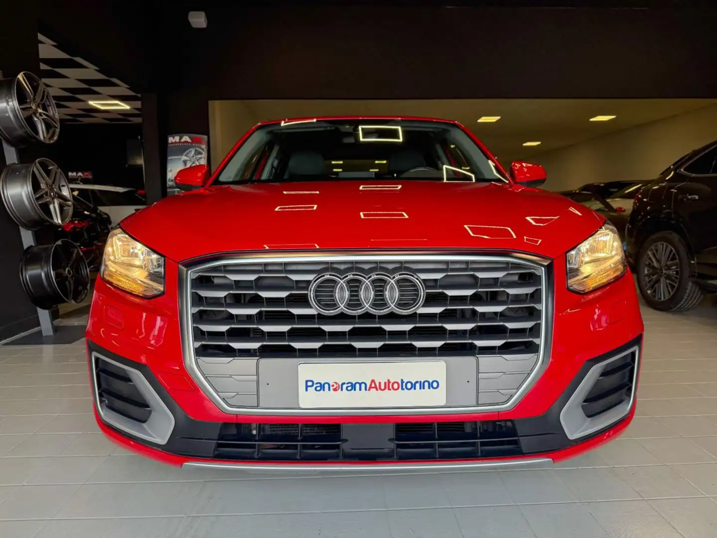 Audi Q2 30 TFSI Admired Rosso - 2