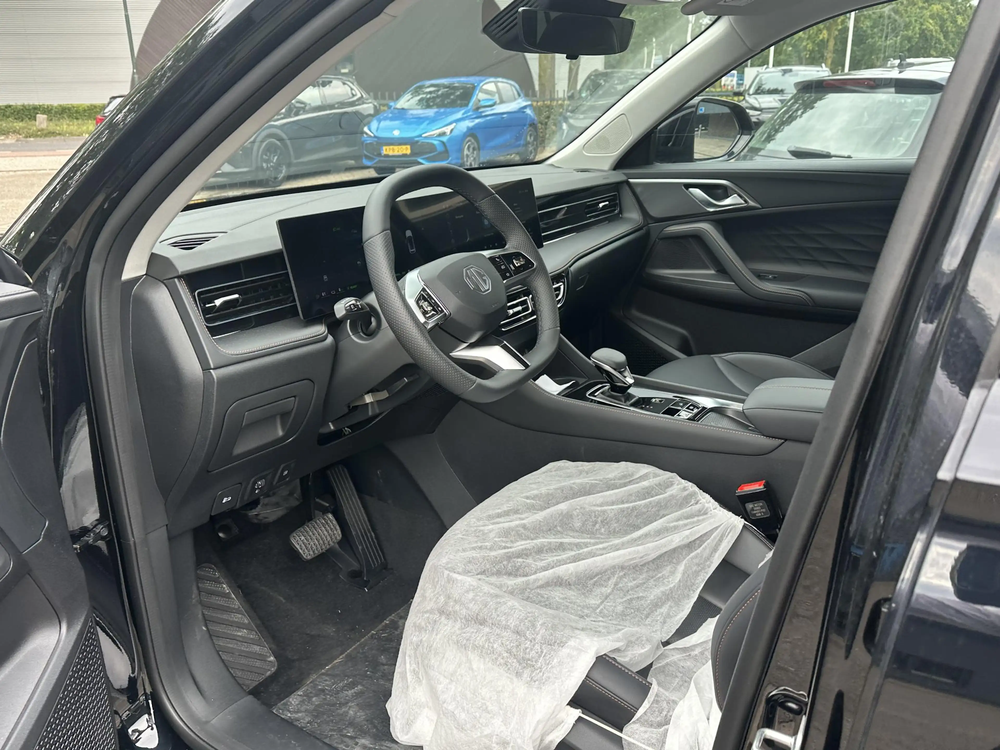 MG HS MG PHEV 1.5 Luxury PLUG-IN HYBRIDE | 272 PK | NIEU — photo 18