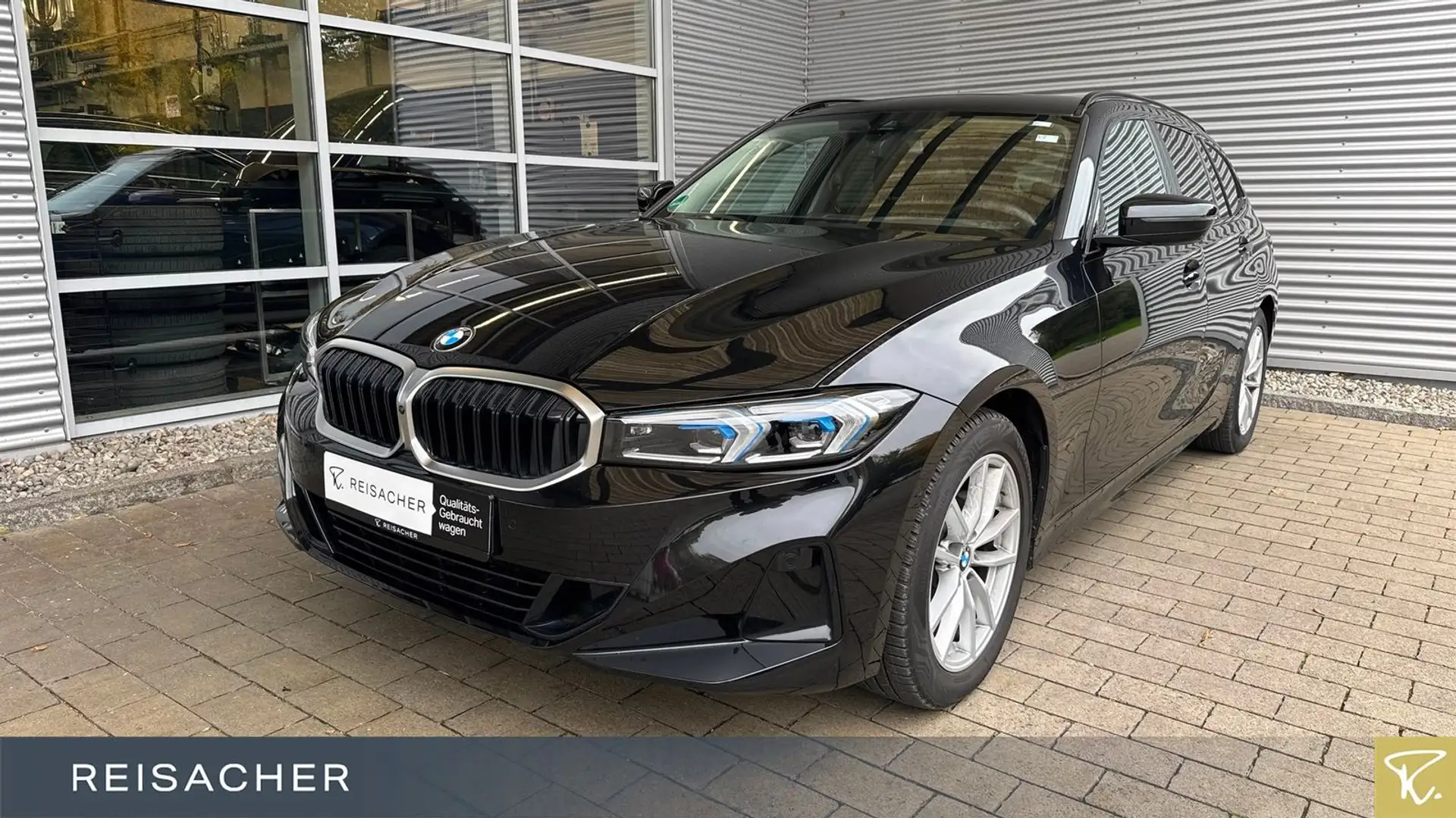 BMW 318 iA Touring NaviPro HUD 360° adLED DAB 17"LM Schwarz - 1