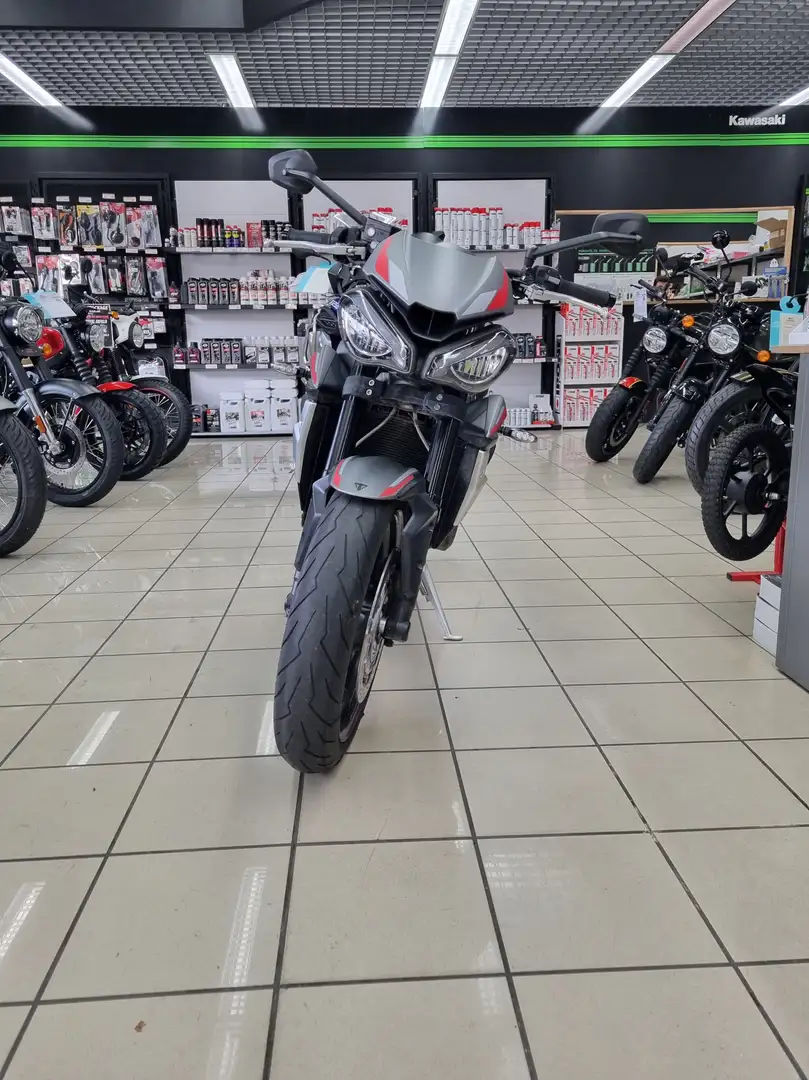 Triumph Street Triple 765 Gri - 1