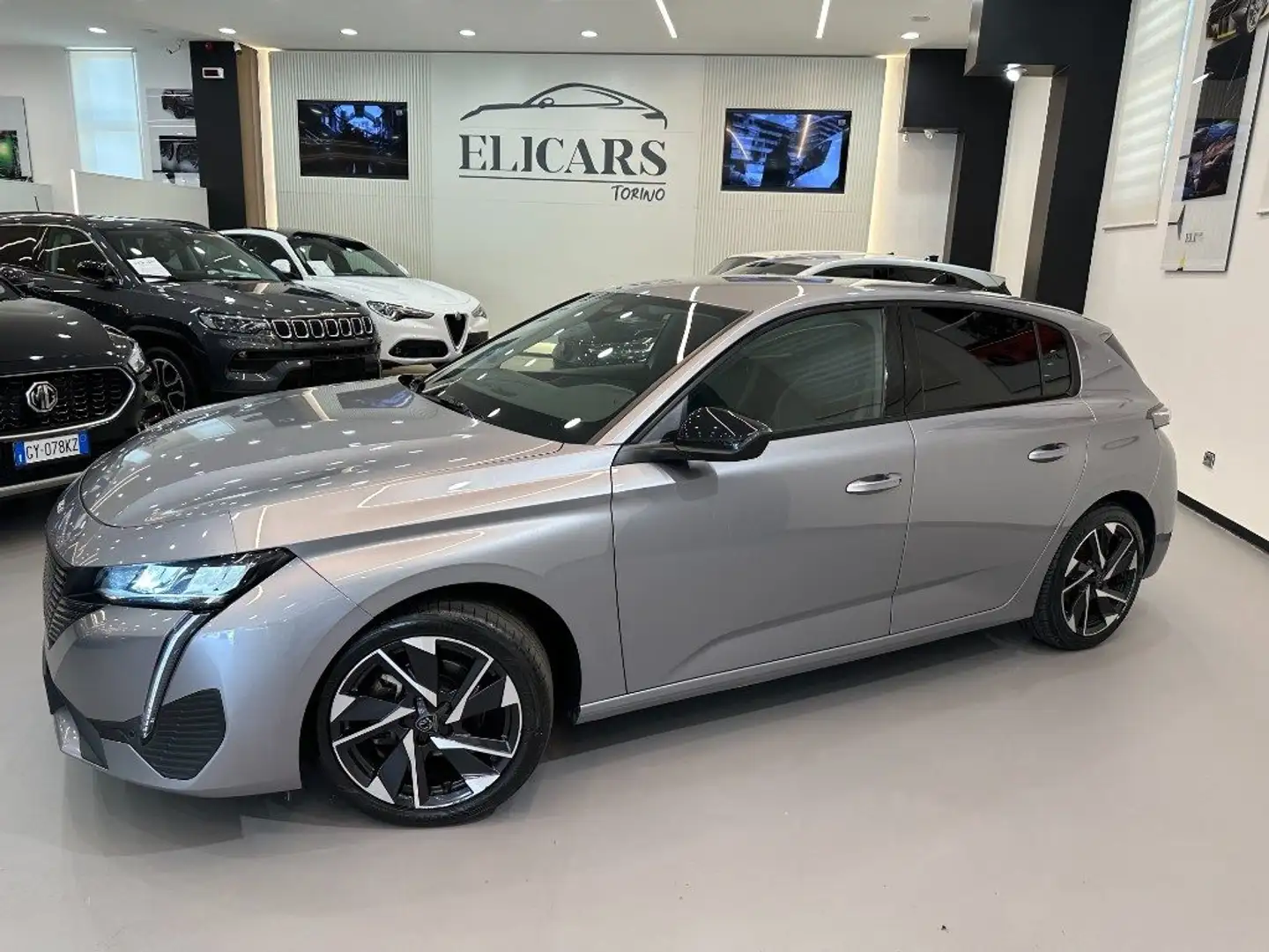 Peugeot 308 PureTech Turbo 130 S&S Allure Pack Zilver - 1