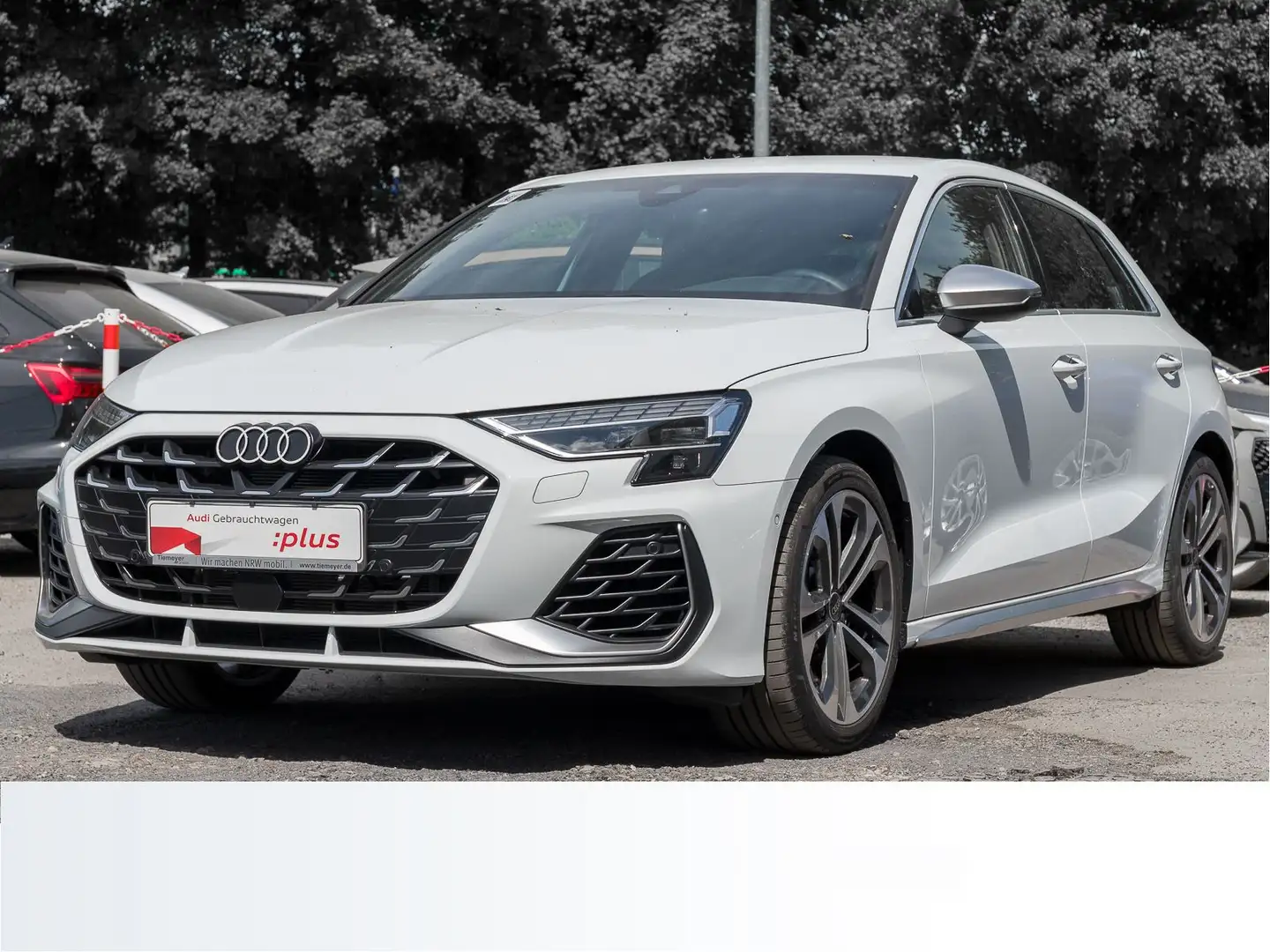 Audi S3 LEDER NAVI eSITZE eKLAPPE Weiß - 2