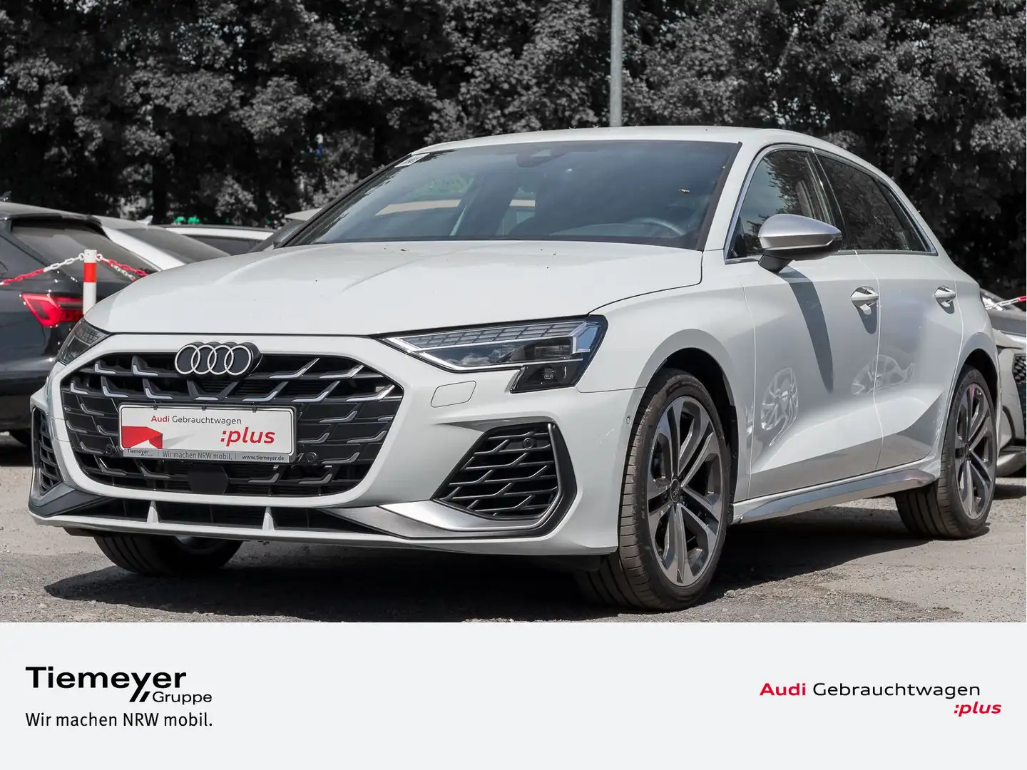 Audi S3 LEDER NAVI eSITZE eKLAPPE Weiß - 1