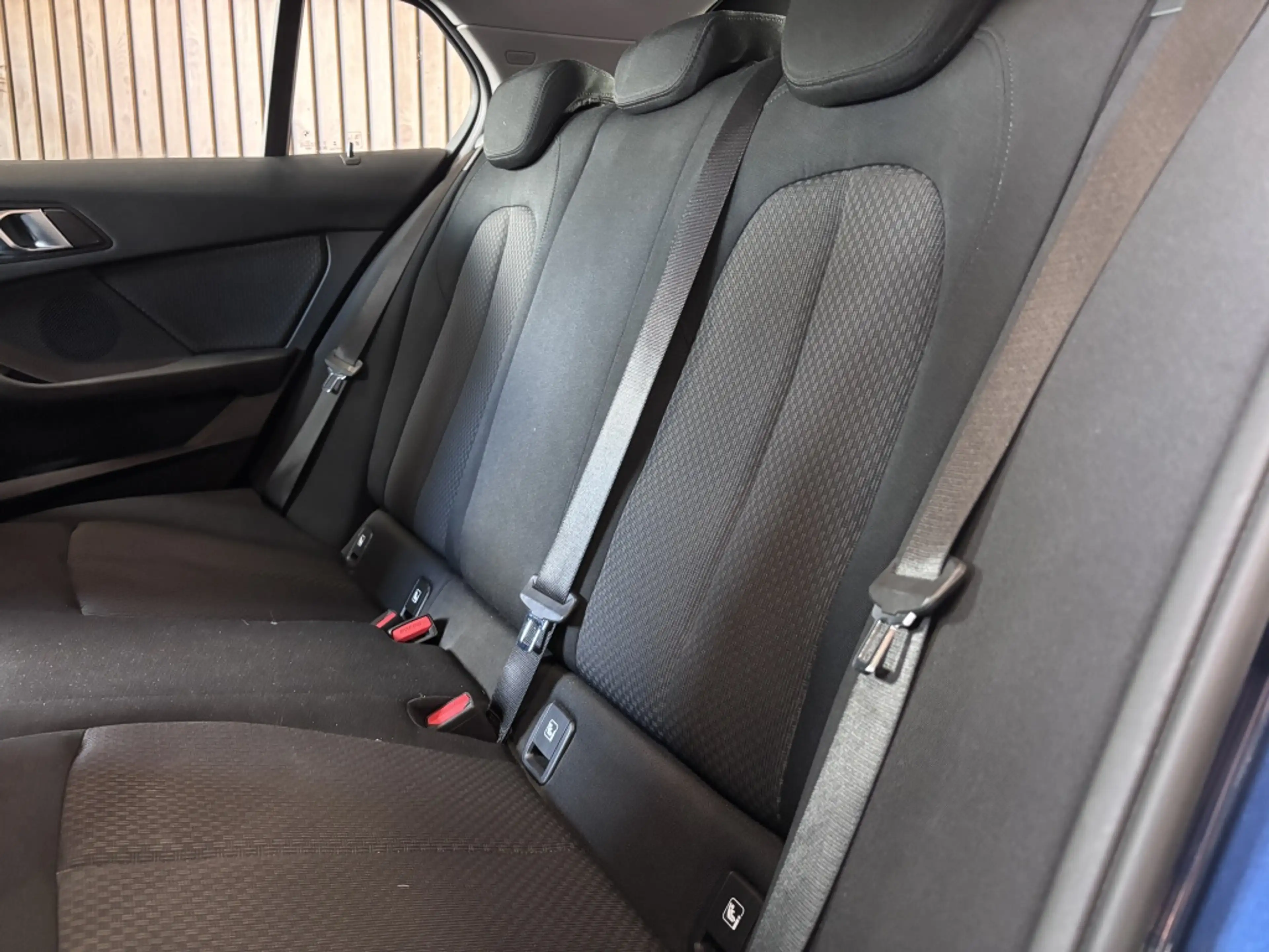 BMW 118 1-serie 118i Intro DEALER ONDERHOUDEN/CARPLAY — photo 30