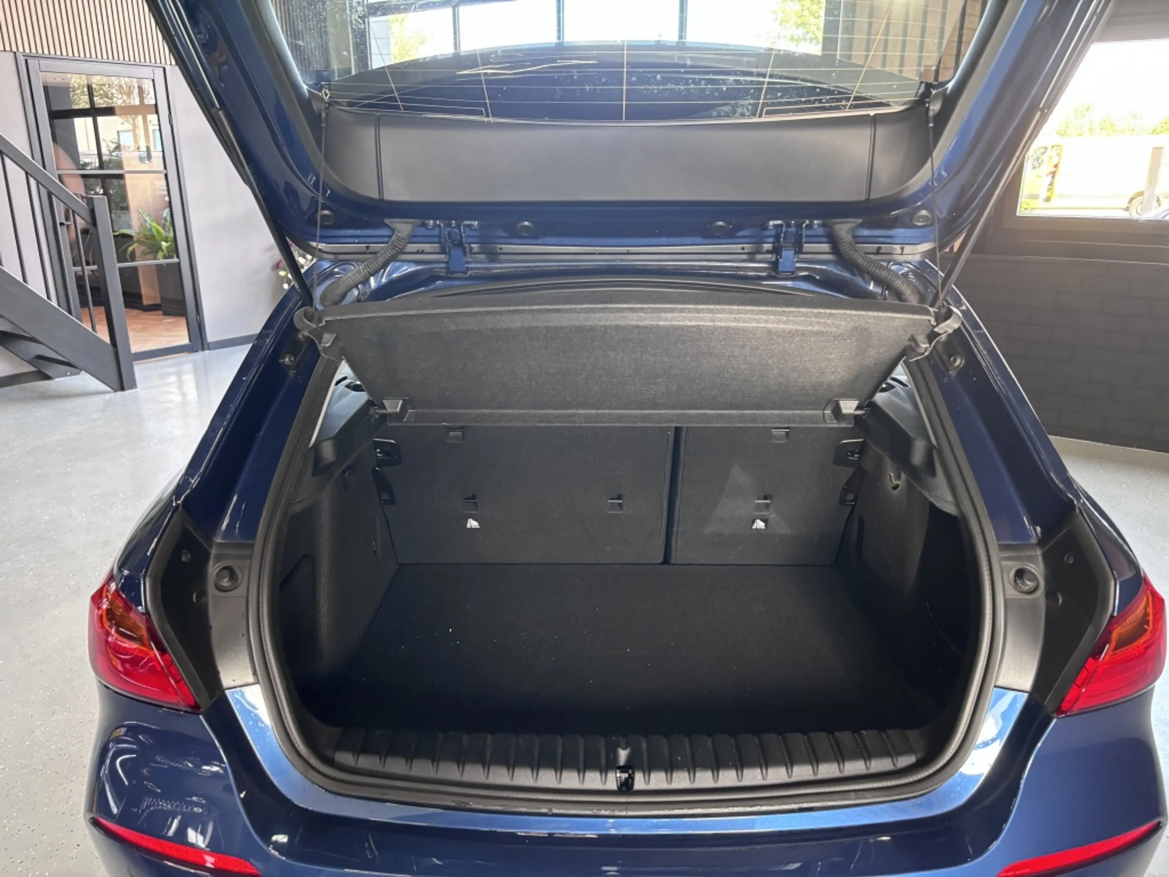 BMW 118 1-serie 118i Intro DEALER ONDERHOUDEN/CARPLAY — photo 8