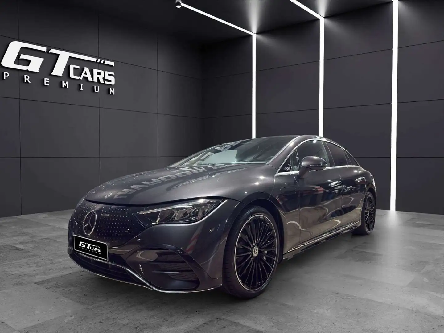Mercedes-Benz EQE 53 350e AMG Gri - 1