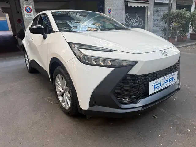 Toyota C-HR C-HR II 1.8 hev Active fwd e-cvt