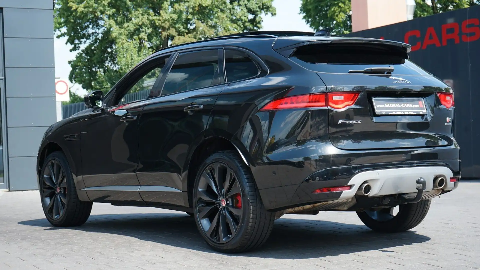 Jaguar F-Pace F-PACE S 3.0 AWD*SPORTPAKET*PANO*VIRTUAL*22"ALU* Schwarz - 2