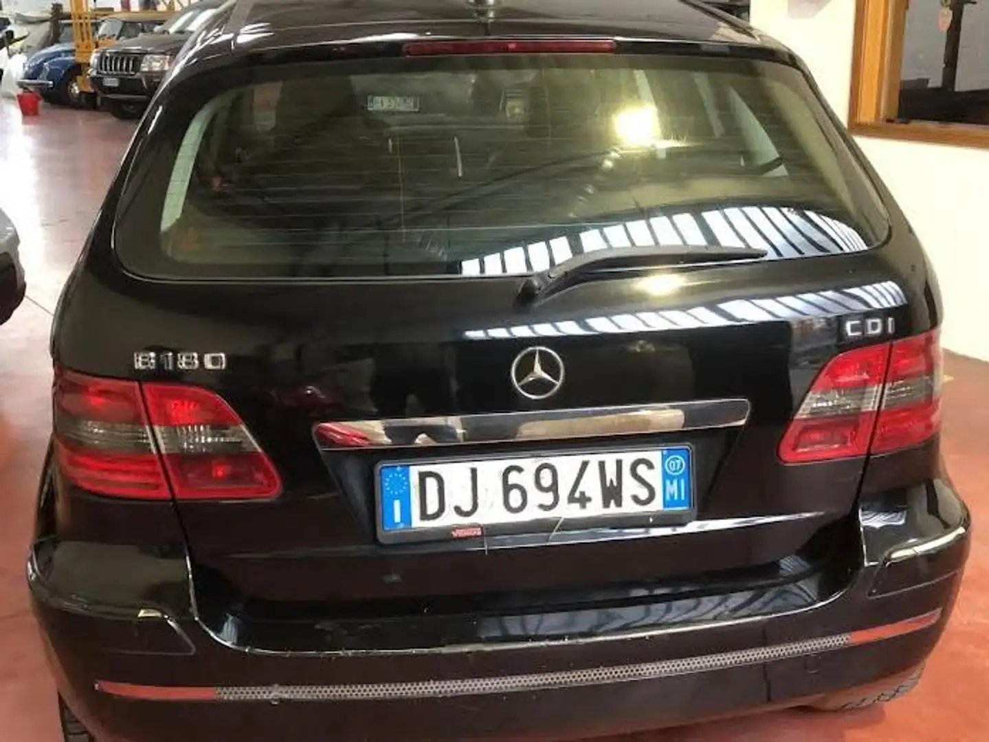 Mercedes-Benz B 180 CDI  FAMILIARE Negro - 2