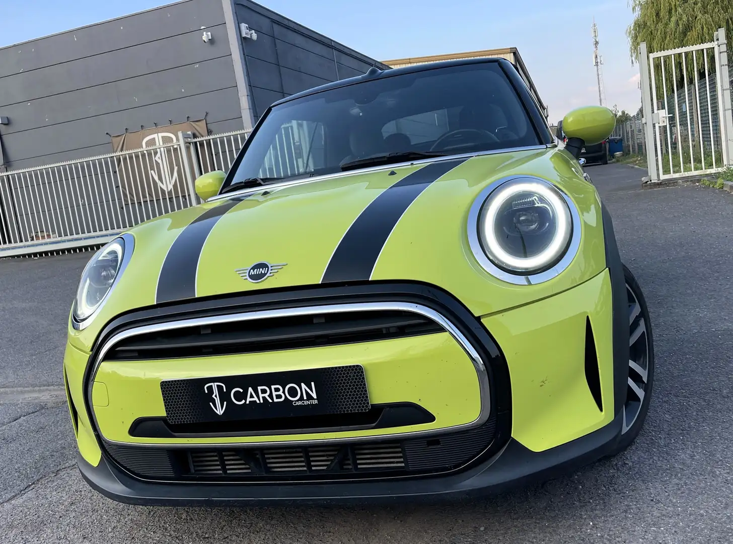 MINI Cooper Cabrio Mini Cabriolet CAMDEN Boite AUTO/NAVI/LED/CAMERA Geel - 1