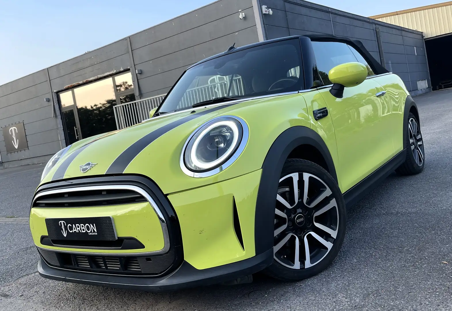 MINI Cooper Cabrio Mini Cabriolet CAMDEN Boite AUTO/NAVI/LED/CAMERA Geel - 2