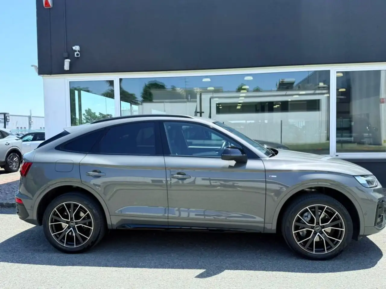 Audi Q5 SPB 40 TDI quattro S tronic S line NAVI LED 20, миниатюра 5