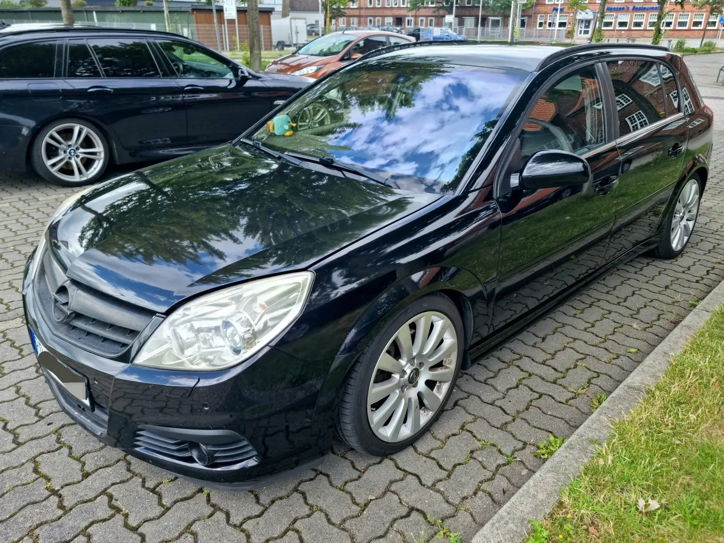 Opel Signum Signum 2.8 V6 Turbo Automatik Cosmo Чорний - 1