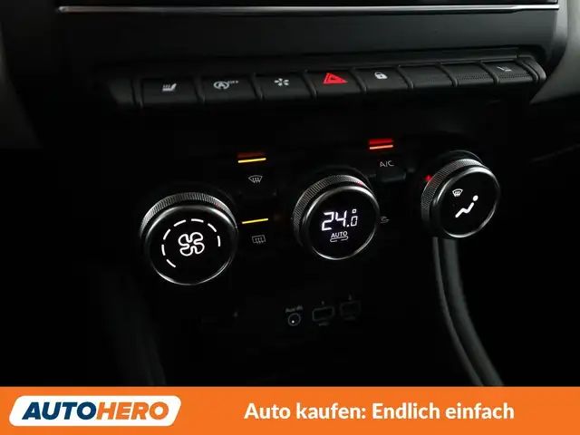 Renault Captur view 25