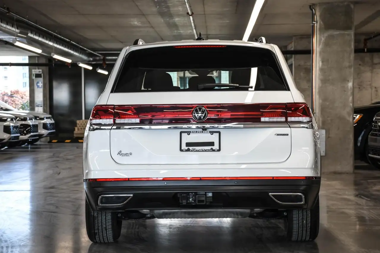 Volkswagen Atlas photo Volkswagen Atlas