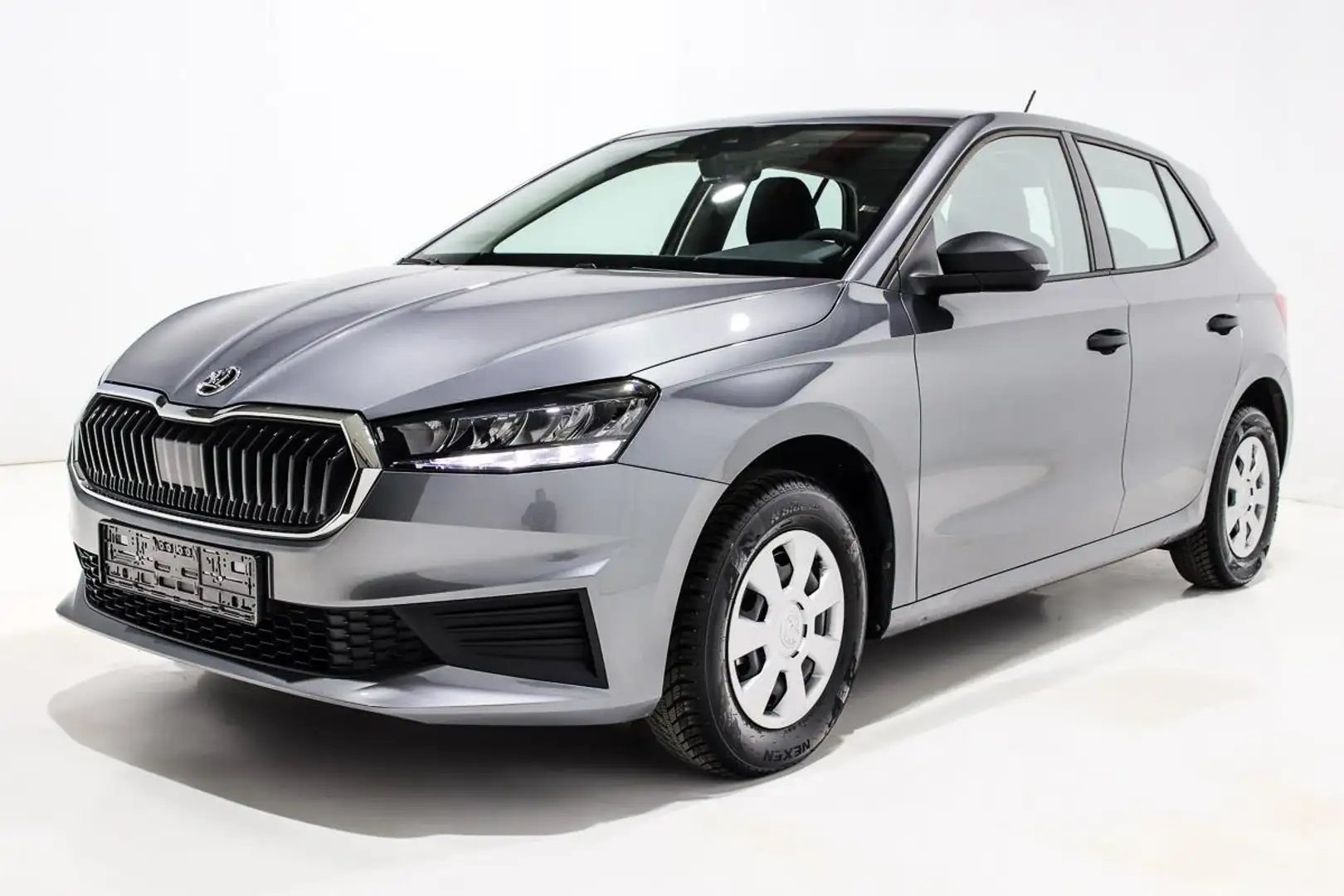 Skoda Fabia 1.0 MPI 80 LED CARPLAY REGU RADAR Grau - 2