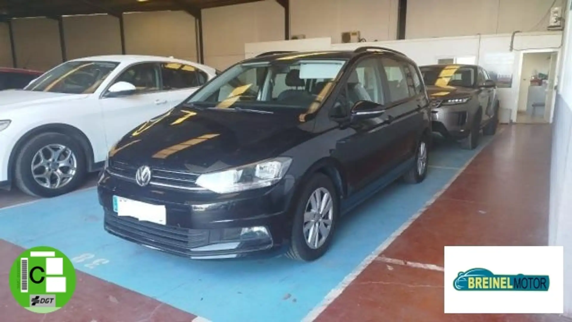 Volkswagen Touran 2.0TDI CR BMT Business 85kW Zwart - 2