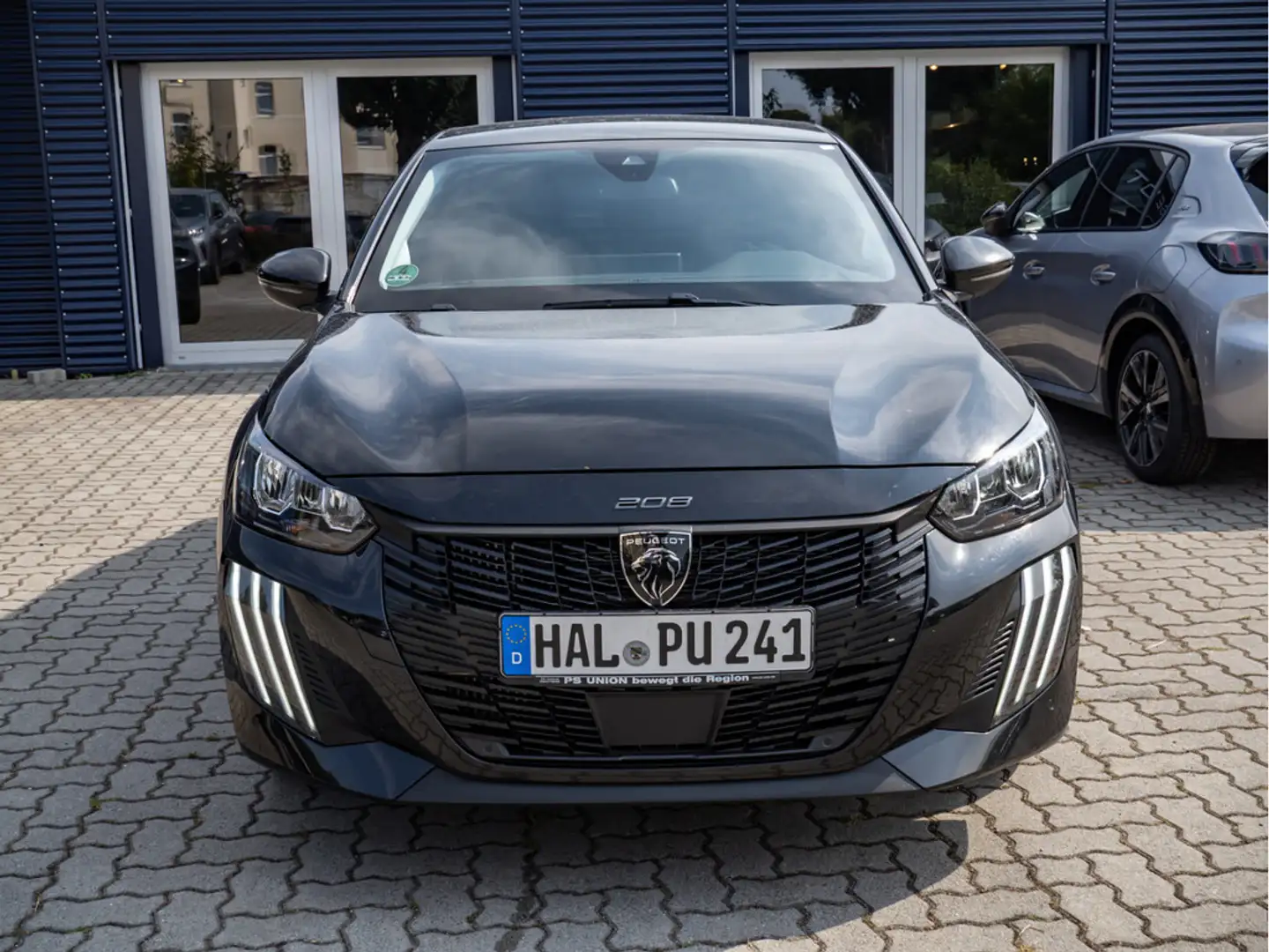 Peugeot 208 1.2 ALLURE HYBRID 110 e DSC6 SHZ LED Schwarz - 2