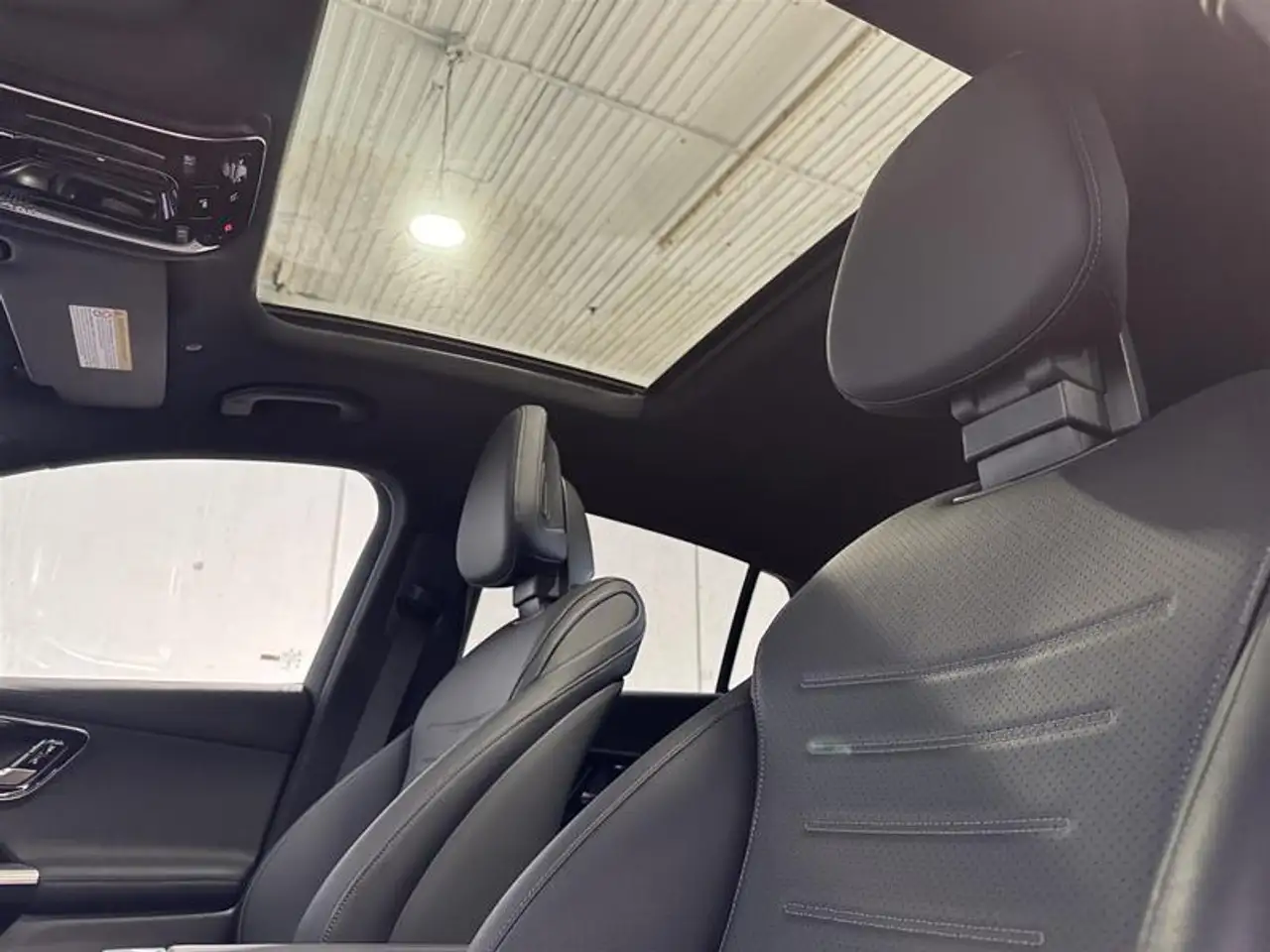 Mercedes-Benz GLC photo Mercedes-Benz GLC