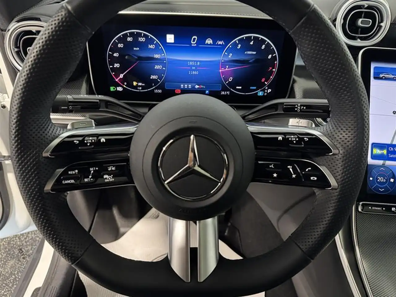 Mercedes-Benz GLC photo Mercedes-Benz GLC