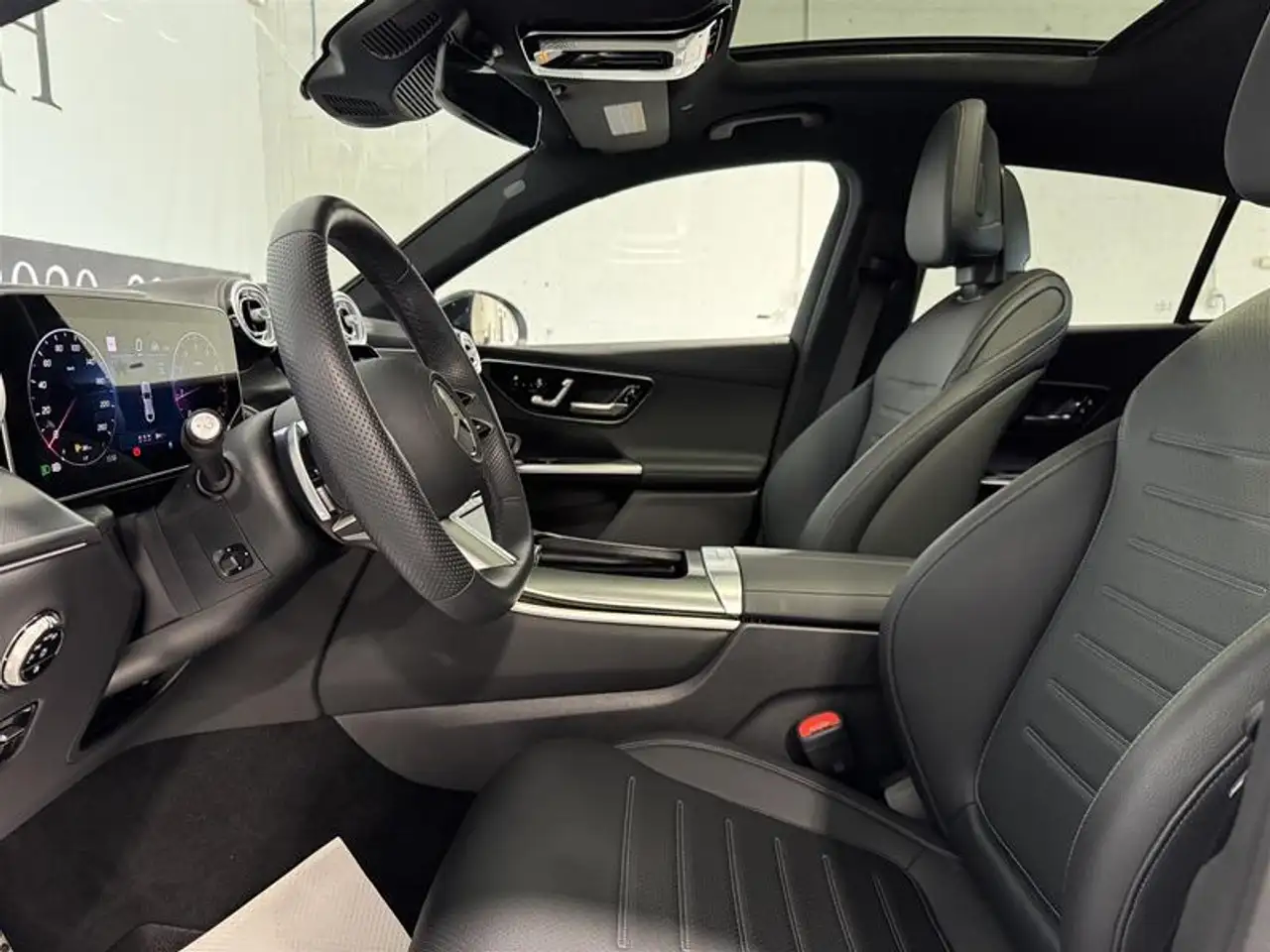Mercedes-Benz GLC photo Mercedes-Benz GLC
