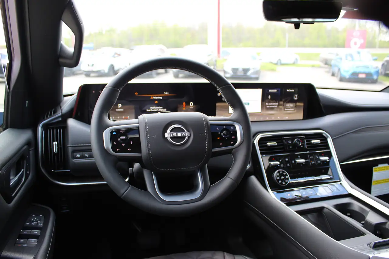 Nissan Armada снимка Nissan Armada