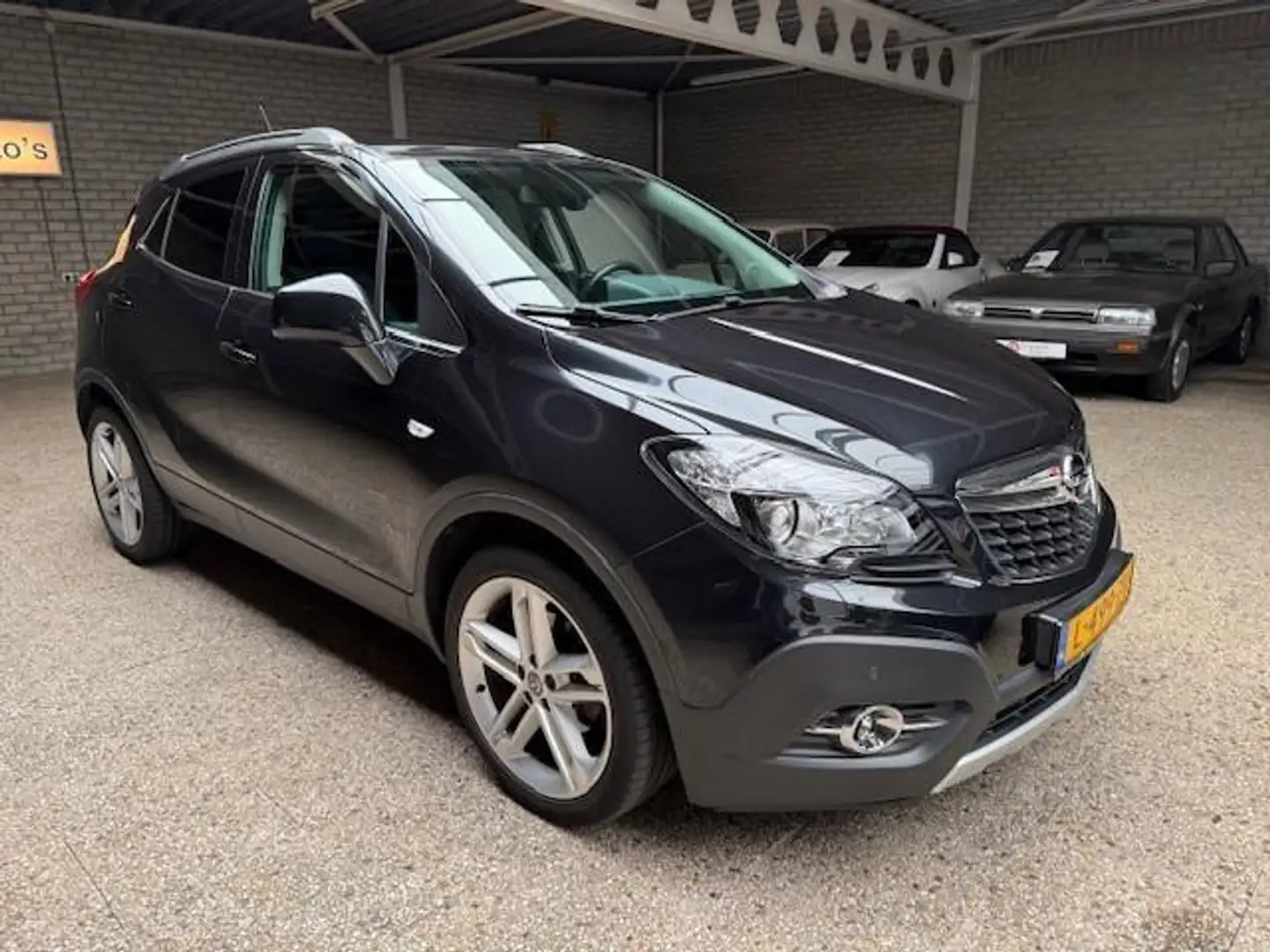 Opel Mokka 1.4 T Cosmo DIV. EXTRA'S Zwart - 2
