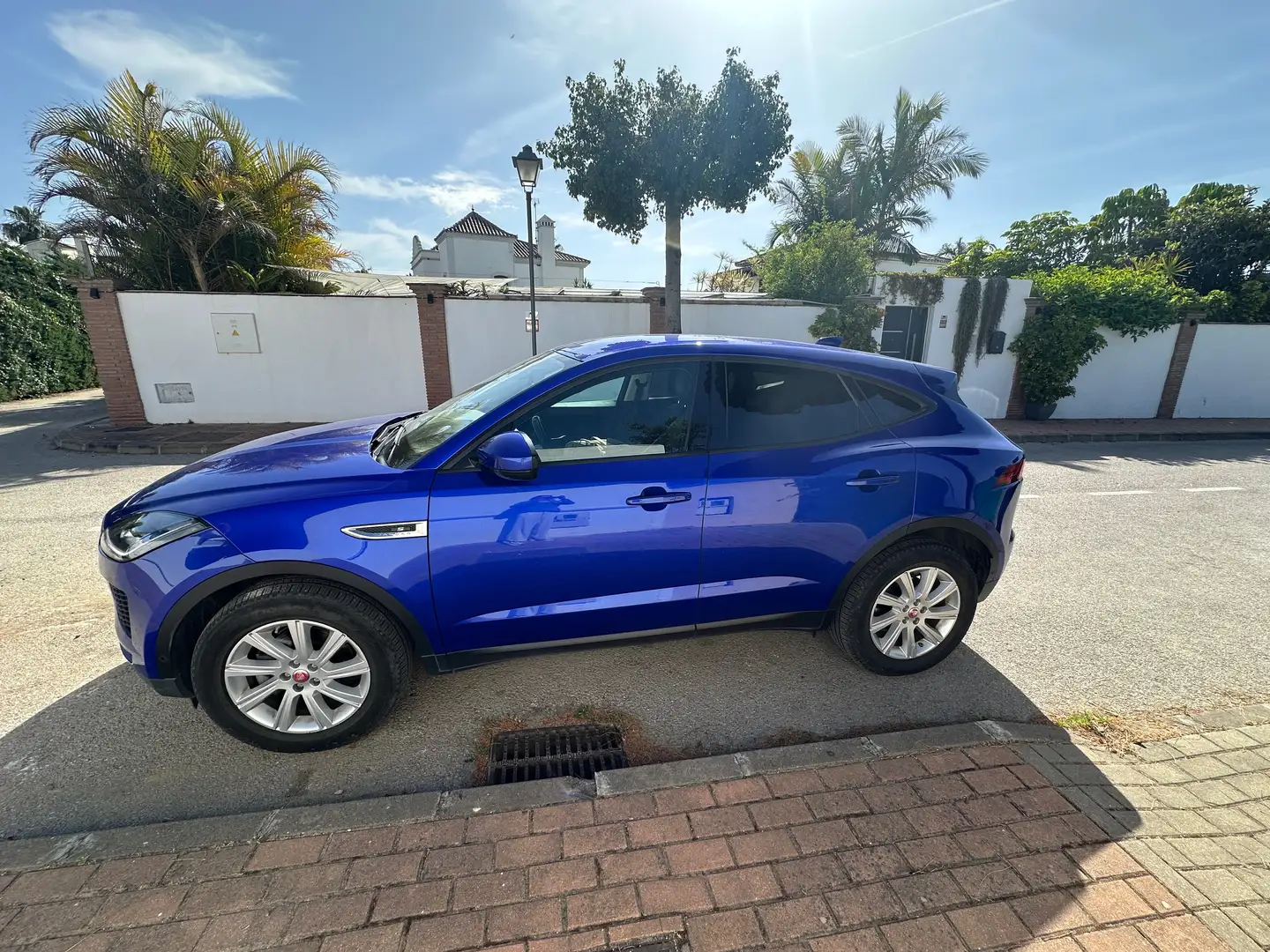 Jaguar E-Pace E-Pace 2.0D I4 HSE AWD Aut. 150 HSE Azul - 2