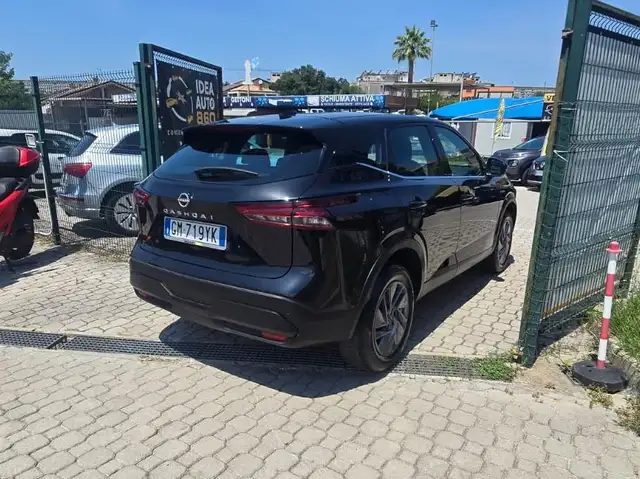 Nissan Qashqai view 6