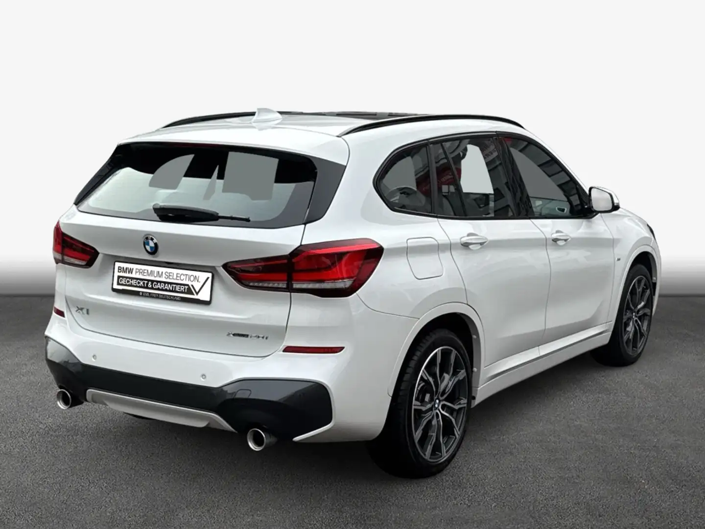 BMW X1 xDrive20i Aut. M Sport Navi Head-Up LED Pano Weiß - 2